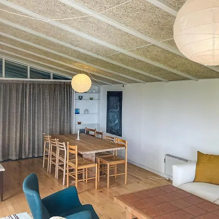 3 Bedroom Cozy In Ferienhaus *