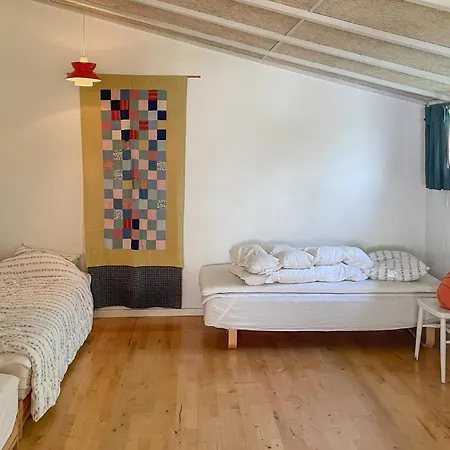 3 Bedroom Cozy In Ferienhaus Guldborg