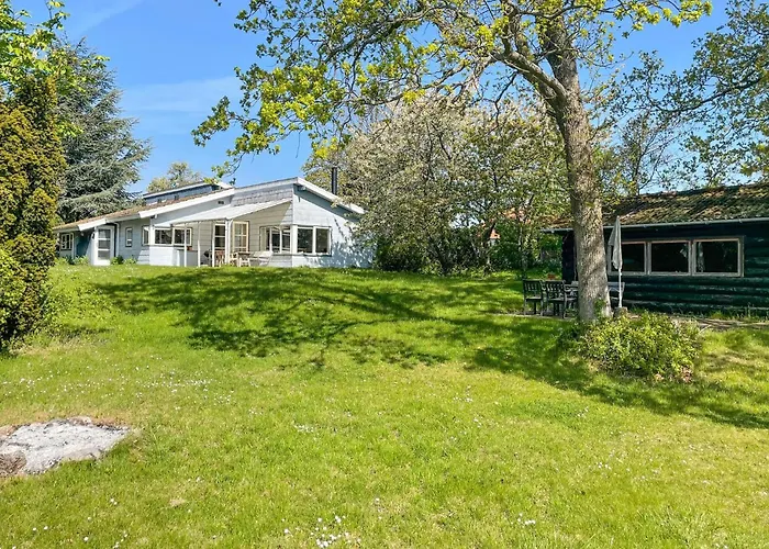 3 Bedroom Cozy In Guldborg