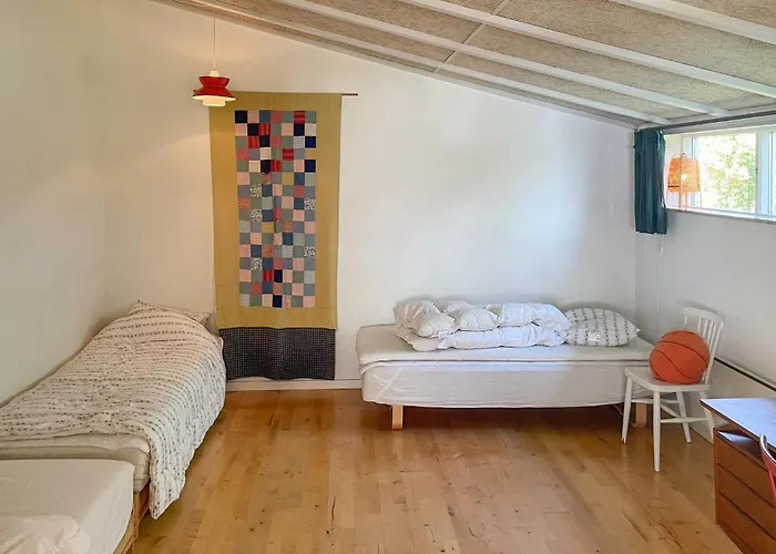 3 Bedroom Cozy In Casa de Férias Guldborg